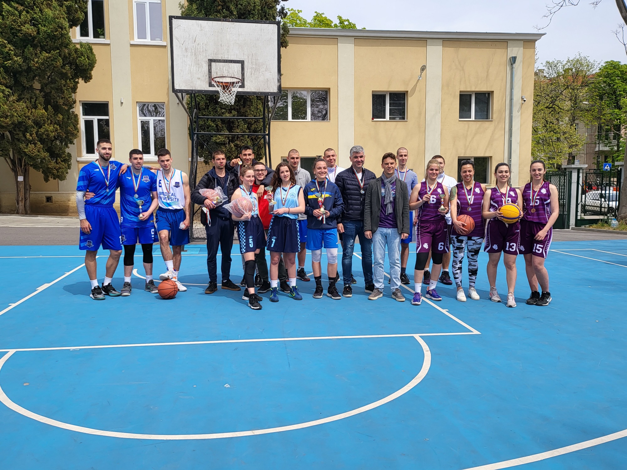 Свързани файлове